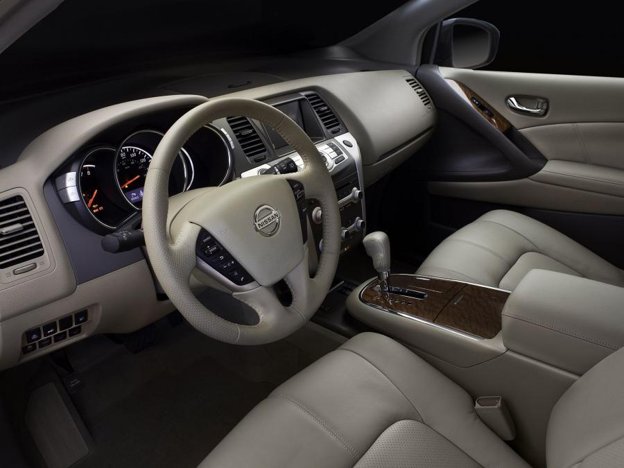  Nissan Murano LE 2010 года  (US) (фото 4 из 11)